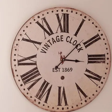 Allegria Deluxe Alojamento de Acomodação e Pequeno-almoço Nîmes