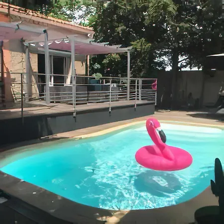 Alojamento de Acomodação e Pequeno-almoço Allegria Deluxe 4*