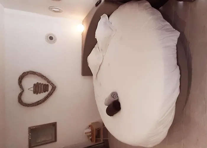 Allegria Deluxe Bed & Breakfast Nîmes