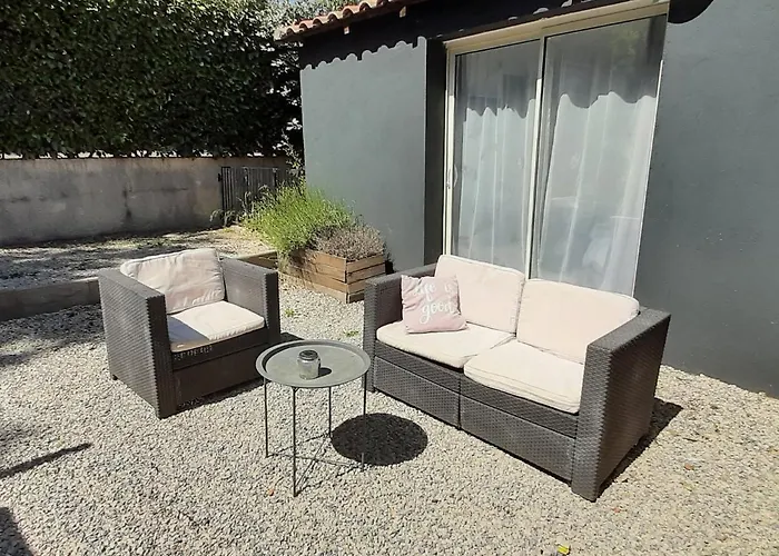 Bed & Breakfast Allegria Deluxe Nîmes