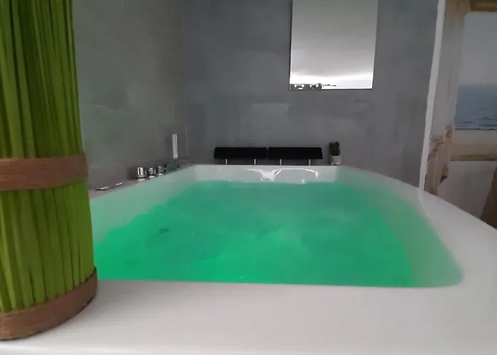 Allegria Deluxe Bed & Breakfast 4*